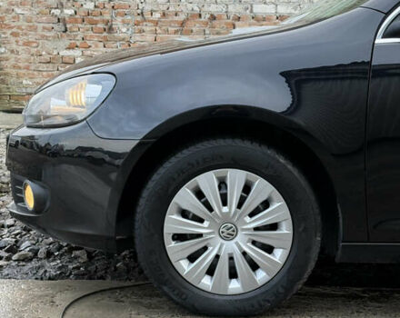 Черный Фольксваген Гольф, объемом двигателя 1.2 л и пробегом 178 тыс. км за 6500 $, фото 16 на Automoto.ua