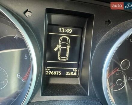 Черный Фольксваген Гольф, объемом двигателя 1.6 л и пробегом 276 тыс. км за 9200 $, фото 16 на Automoto.ua