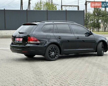 Черный Фольксваген Гольф, объемом двигателя 1.6 л и пробегом 245 тыс. км за 7950 $, фото 6 на Automoto.ua