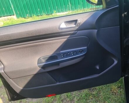 Чорний Фольксваген Гольф, об'ємом двигуна 1.6 л та пробігом 235 тис. км за 8300 $, фото 16 на Automoto.ua