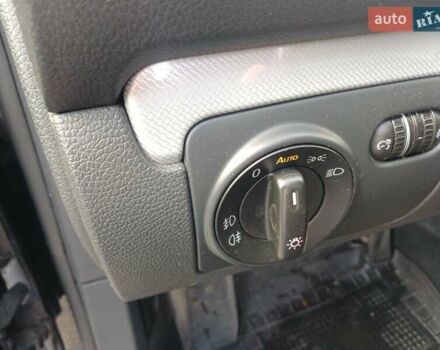 Черный Фольксваген Гольф, объемом двигателя 1.6 л и пробегом 266 тыс. км за 8600 $, фото 40 на Automoto.ua