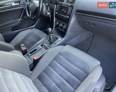 Фольксваген Гольф 2013 в Стрые на Automoto.ua Черный Фольксваген Гольф, объемом двигателя 1.97 л и пробегом 245 тыс. км за 11750 $, фото 28 на Automoto.ua