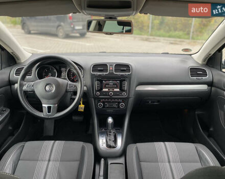 Черный Фольксваген Гольф, объемом двигателя 1.97 л и пробегом 233 тыс. км за 10190 $, фото 43 на Automoto.ua