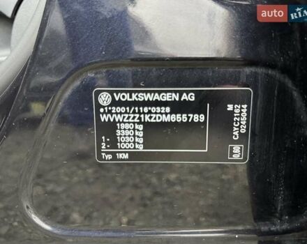 Черный Фольксваген Гольф, объемом двигателя 1.6 л и пробегом 207 тыс. км за 9300 $, фото 28 на Automoto.ua