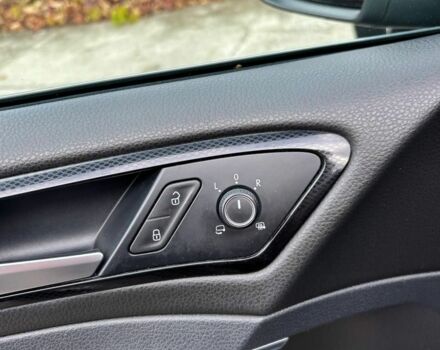 Черный Фольксваген Гольф, объемом двигателя 2 л и пробегом 196 тыс. км за 12800 $, фото 8 на Automoto.ua