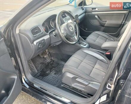 Черный Фольксваген Гольф, объемом двигателя 1.6 л и пробегом 266 тыс. км за 8600 $, фото 15 на Automoto.ua