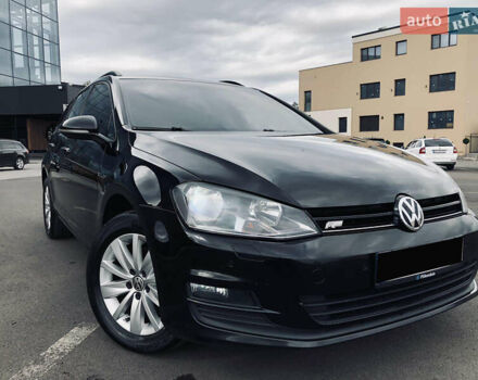 Черный Фольксваген Гольф, объемом двигателя 1.6 л и пробегом 330 тыс. км за 11000 $, фото 6 на Automoto.ua