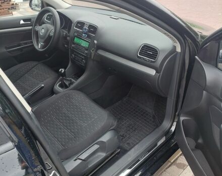 Черный Фольксваген Гольф, объемом двигателя 2 л и пробегом 257 тыс. км за 9250 $, фото 4 на Automoto.ua