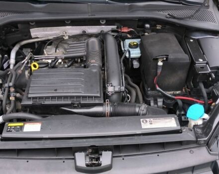 Черный Фольксваген Гольф, объемом двигателя 1.2 л и пробегом 273 тыс. км за 9300 $, фото 12 на Automoto.ua