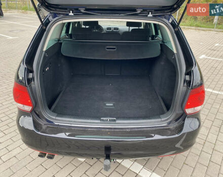 Черный Фольксваген Гольф, объемом двигателя 1.97 л и пробегом 233 тыс. км за 10190 $, фото 45 на Automoto.ua