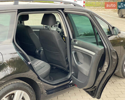 Черный Фольксваген Гольф, объемом двигателя 1.97 л и пробегом 233 тыс. км за 10190 $, фото 34 на Automoto.ua