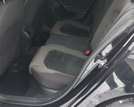 Черный Фольксваген Гольф, объемом двигателя 1.6 л и пробегом 245 тыс. км за 9800 $, фото 16 на Automoto.ua