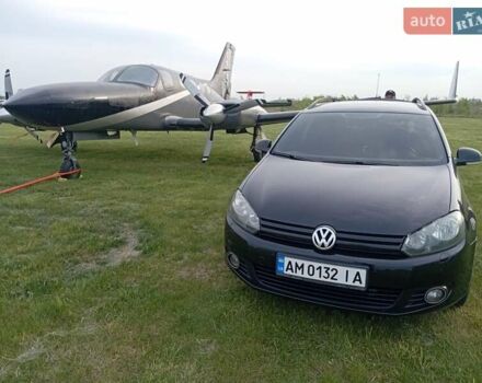 Черный Фольксваген Гольф, объемом двигателя 1.6 л и пробегом 356 тыс. км за 10500 $, фото 8 на Automoto.ua