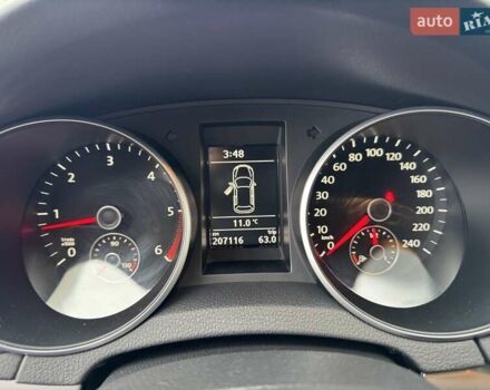 Черный Фольксваген Гольф, объемом двигателя 1.6 л и пробегом 207 тыс. км за 9300 $, фото 26 на Automoto.ua