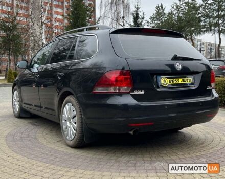 Черный Фольксваген Гольф, объемом двигателя 1.6 л и пробегом 267 тыс. км за 9600 $, фото 4 на Automoto.ua