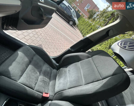 Чорний Фольксваген Гольф, об'ємом двигуна 1.6 л та пробігом 320 тис. км за 8200 $, фото 32 на Automoto.ua