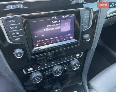 Фольксваген Гольф 2013 в Стрые на Automoto.ua Черный Фольксваген Гольф, объемом двигателя 1.97 л и пробегом 245 тыс. км за 11750 $, фото 34 на Automoto.ua