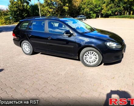 Черный Фольксваген Гольф, объемом двигателя 1.6 л и пробегом 241 тыс. км за 8000 $, фото 4 на Automoto.ua