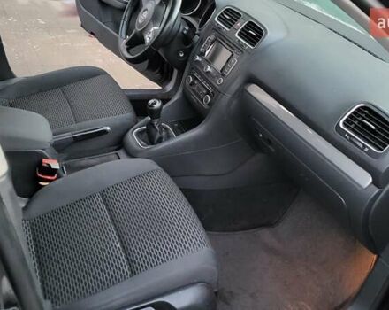 Чорний Фольксваген Гольф, об'ємом двигуна 1.6 л та пробігом 163 тис. км за 8900 $, фото 6 на Automoto.ua