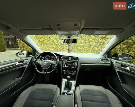 Черный Фольксваген Гольф, объемом двигателя 2 л и пробегом 245 тыс. км за 11700 $, фото 4 на Automoto.ua