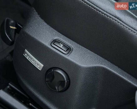 Черный Фольксваген Гольф, объемом двигателя 0 л и пробегом 245 тыс. км за 13200 $, фото 14 на Automoto.ua