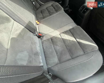 Чорний Фольксваген Гольф, об'ємом двигуна 1.6 л та пробігом 320 тис. км за 8200 $, фото 13 на Automoto.ua