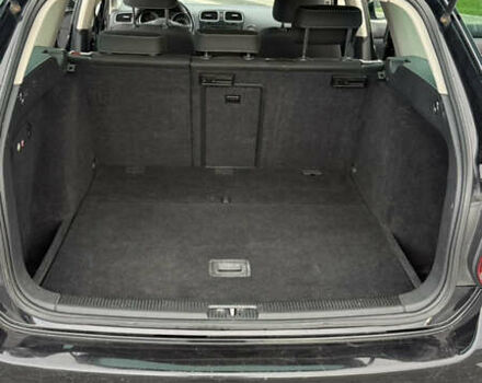 Черный Фольксваген Гольф, объемом двигателя 1.6 л и пробегом 279 тыс. км за 8400 $, фото 22 на Automoto.ua