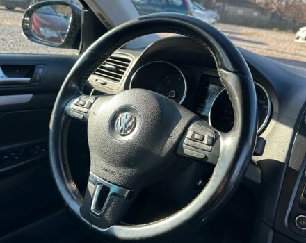 Черный Фольксваген Гольф, объемом двигателя 1.6 л и пробегом 270 тыс. км за 8350 $, фото 7 на Automoto.ua