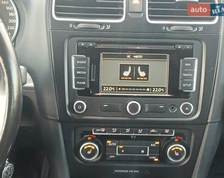 Черный Фольксваген Гольф, объемом двигателя 1.6 л и пробегом 266 тыс. км за 8600 $, фото 27 на Automoto.ua