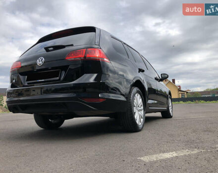Черный Фольксваген Гольф, объемом двигателя 1.6 л и пробегом 330 тыс. км за 11000 $, фото 19 на Automoto.ua