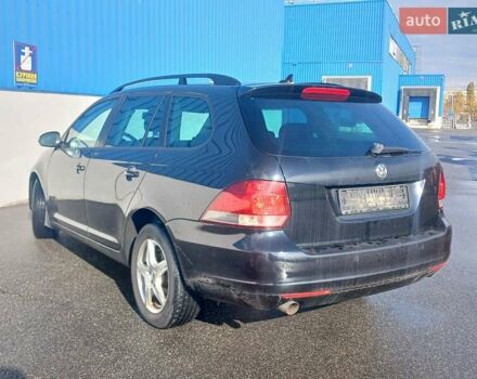 Черный Фольксваген Гольф, объемом двигателя 1.6 л и пробегом 266 тыс. км за 8600 $, фото 2 на Automoto.ua