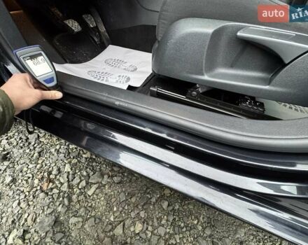 Черный Фольксваген Гольф, объемом двигателя 1.6 л и пробегом 207 тыс. км за 9300 $, фото 67 на Automoto.ua