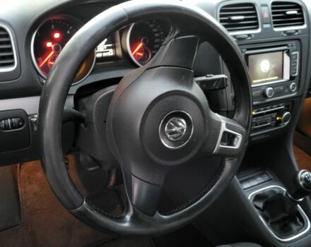 Черный Фольксваген Гольф, объемом двигателя 1.6 л и пробегом 163 тыс. км за 8500 $, фото 1 на Automoto.ua