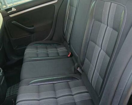 Черный Фольксваген Гольф, объемом двигателя 1.6 л и пробегом 270 тыс. км за 8000 $, фото 6 на Automoto.ua