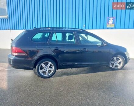 Черный Фольксваген Гольф, объемом двигателя 1.6 л и пробегом 266 тыс. км за 8600 $, фото 12 на Automoto.ua