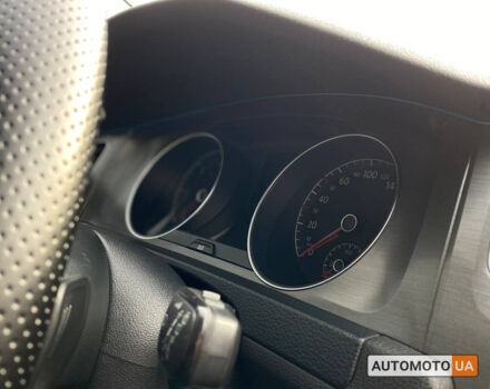 Черный Фольксваген Гольф, объемом двигателя 1.6 л и пробегом 290 тыс. км за 13199 $, фото 15 на Automoto.ua
