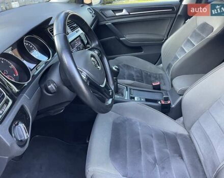 Фольксваген Гольф 2013 в Стрые на Automoto.ua Черный Фольксваген Гольф, объемом двигателя 1.97 л и пробегом 245 тыс. км за 11750 $, фото 26 на Automoto.ua