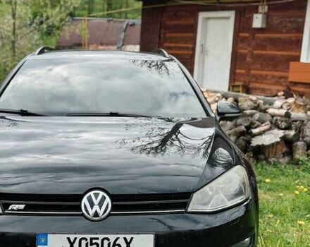 Черный Фольксваген Гольф, объемом двигателя 1.6 л и пробегом 330 тыс. км за 11000 $, фото 1 на Automoto.ua