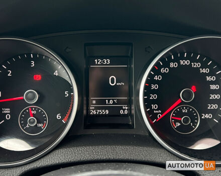 Черный Фольксваген Гольф, объемом двигателя 1.6 л и пробегом 267 тыс. км за 9600 $, фото 18 на Automoto.ua