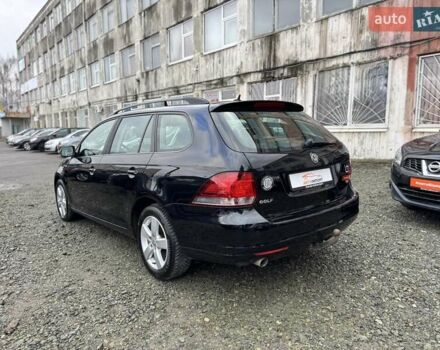 Черный Фольксваген Гольф, объемом двигателя 1.6 л и пробегом 207 тыс. км за 9300 $, фото 4 на Automoto.ua