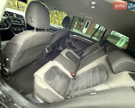 Черный Фольксваген Гольф, объемом двигателя 2 л и пробегом 245 тыс. км за 11700 $, фото 42 на Automoto.ua