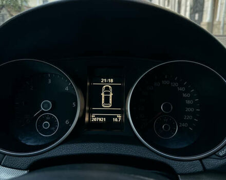 Чорний Фольксваген Гольф, об'ємом двигуна 1.6 л та пробігом 225 тис. км за 8000 $, фото 15 на Automoto.ua