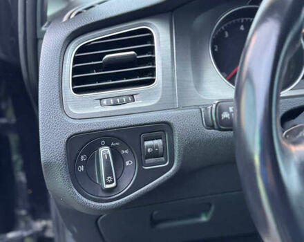 Черный Фольксваген Гольф, объемом двигателя 1.4 л и пробегом 220 тыс. км за 9500 $, фото 13 на Automoto.ua