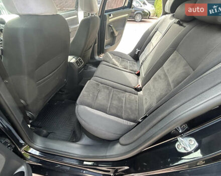 Чорний Фольксваген Гольф, об'ємом двигуна 1.6 л та пробігом 320 тис. км за 8200 $, фото 21 на Automoto.ua