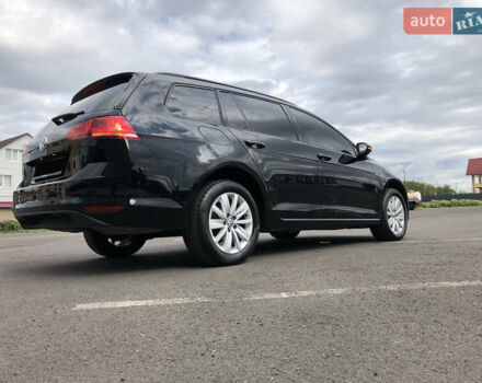 Черный Фольксваген Гольф, объемом двигателя 1.6 л и пробегом 330 тыс. км за 11000 $, фото 13 на Automoto.ua