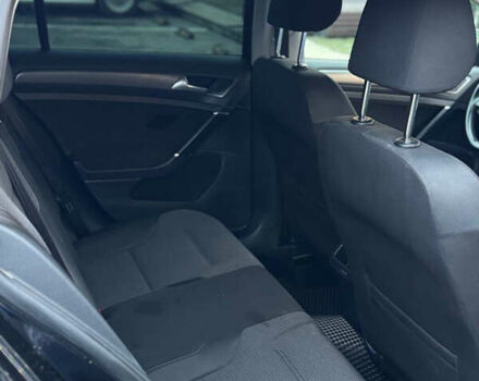 Черный Фольксваген Гольф, объемом двигателя 1.4 л и пробегом 220 тыс. км за 9500 $, фото 16 на Automoto.ua