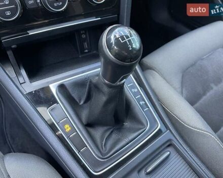 Фольксваген Гольф 2013 в Стрые на Automoto.ua Черный Фольксваген Гольф, объемом двигателя 1.97 л и пробегом 245 тыс. км за 11750 $, фото 39 на Automoto.ua