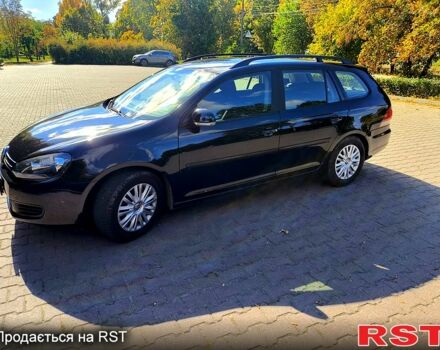 Черный Фольксваген Гольф, объемом двигателя 1.6 л и пробегом 241 тыс. км за 8000 $, фото 5 на Automoto.ua