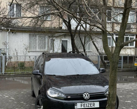 Черный Фольксваген Гольф, объемом двигателя 1.6 л и пробегом 320 тыс. км за 9300 $, фото 11 на Automoto.ua