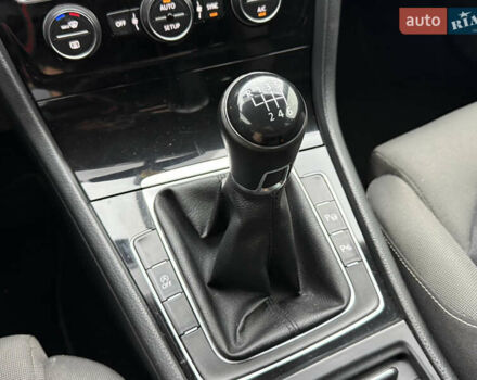 Черный Фольксваген Гольф, объемом двигателя 2 л и пробегом 245 тыс. км за 11700 $, фото 52 на Automoto.ua